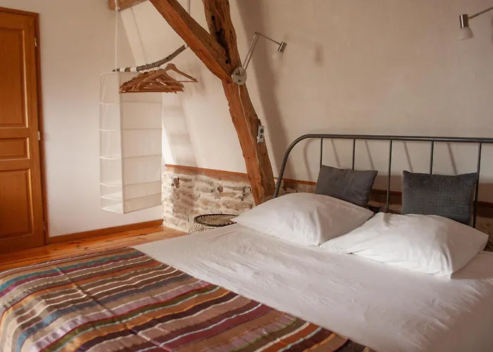 Pech Blanc, Charming Bb In Southwest France Calvignac