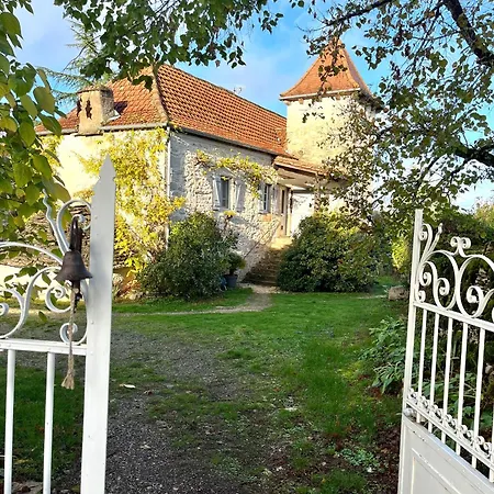 Pech Blanc, Charming Bb In Southwest France Calvignac