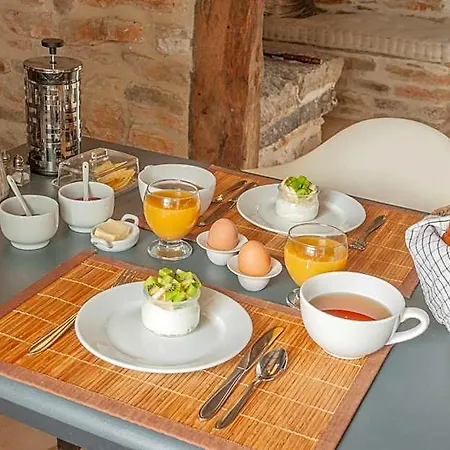 Pech Blanc, Charming Bb In Southwest France فندق مبيت وإفطار Calvignac