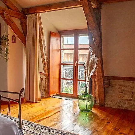 Bed & Breakfast Pech Blanc, Charming Bb In Southwest France Calvignac